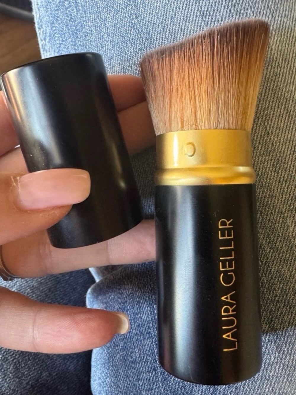 Laura Geller Black & Gold Retractable Kabuki Makeup Brush